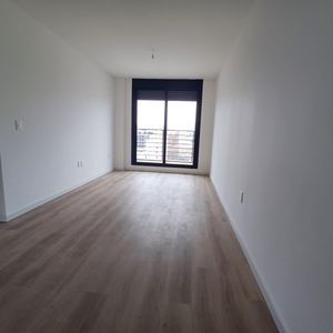 Apartamento A La Venta De Dos Dormitorios Con Renta
