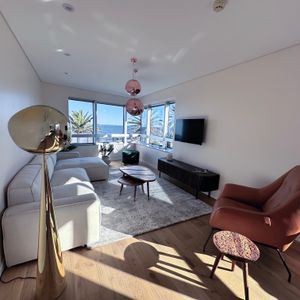 Exclusivo Apartamento A Estrenar De 2 Dormitorios En Carrasco Con Vistas Panorámicas Al Mar