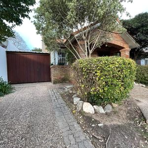 Punta Gorda PróX. A Rambla - 2 Casas + Oficina + Depósito