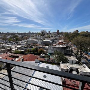 Estrene Ya - Exclusivo Apartamento De 1 Dormitorio Con Balcón, A Pasos Del Parque De Villa Dolores