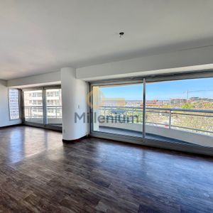 Venta De Apartamento 4 Dormitorios Torres Náuticas Puerto Buceo
