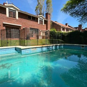 Jardines De Carrasco Padrón único Piscina Amplia Buena Construcción