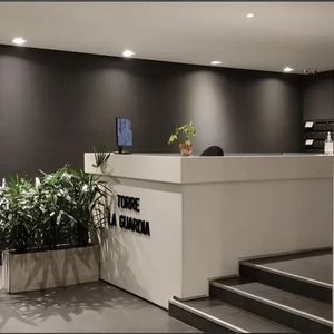 Se Vende Apto En Cordón 2 Dorm. Con Renta