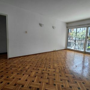 Apartamento De Tres Dormitorios En Venta, Pocitos, Montevideo