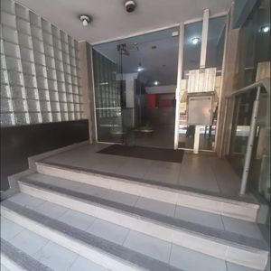 Exclusivo Apartamento De 1 Dormitorio: Semi Amoblado, Luminoso, Con Aire Acondicionado Y Calefón, Ubicado Estratégicamente En El Corazón Comercial Y Estudiantil (tacuarembó Y 18 De Julio).