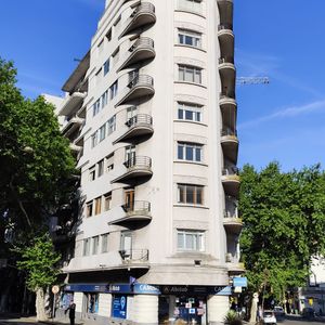 Venta Apartamento 3 Dormitorios Y Servicio En Cordón