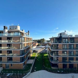 Muy Lindo Apartamento En Alquiler, 1 Dormitorio. Con Cochera. Edificio Con Amenities.