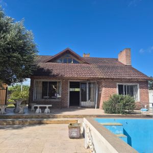 Excelente Casa Con Apto Cerca Del Mar