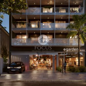 Venta Amplio Local Comercial Sobre Importante Avenida En La Blanqueada