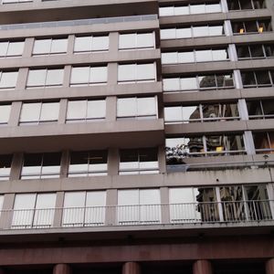 Edificio Plaza Mayor. Frente A Plaza Independencia Con Renta