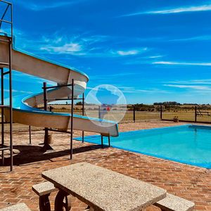 Ecoturismo En Uruguay: 5 Hectáreas De Naturaleza Y Alojamiento Para 34 Personas.
