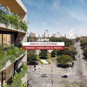 Venta De Apartamento De 1 Dormitorio Con Parrillero En Punta Carretas Al Sol !
