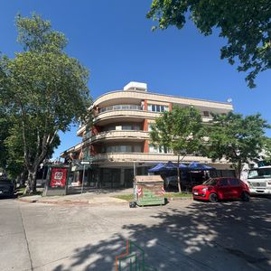 Venta- Prado Apartamento 2 Dorm + Serv. Completo Y Garaje