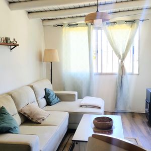 Casa 3 Dorm, Gran Terreno. PróX. Rambla. Solymar.