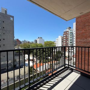 Venta Apartamento 1 Dormitorio Terraza Y Garage Opcional Punta Carretas