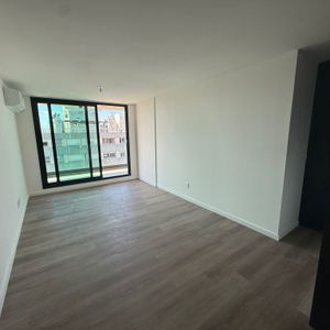 Apartamento Sobre Avda A Cuadras Del Mar