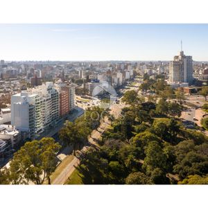Venta Apartamento 2 Dormitorios Con Terraza, Piso 11 En Parque Batlle