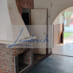 Oportunidad De Inversión, 2 Casas En Un Mismo Padrón, Las Piedras, Canelones.