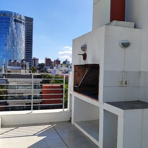 Con Renta. Monoambiente, Próximo A Montevideo Shopping Y Wtc