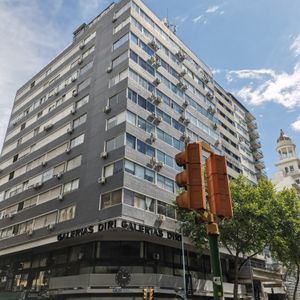 Venta De Apartamento De 2 Dormitorios En Centro