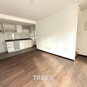 Venta De Apartamento Ph De 1 Dormitorio A Estrenar, Entrada Independiente En La Aguada