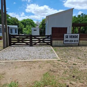 Preciosa Casa Con Terreno Grande En El Country De Piriapolis
