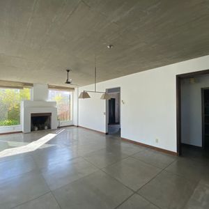 Hermosa Casa En Alquiler 5 Dormitorios, La Tahona!