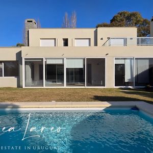 Casa En Venta Y Alquiler En San Nicolás