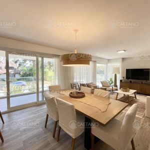 Venta Apartamento 3 Dormitorios. Playa Brava, Punta Del Este