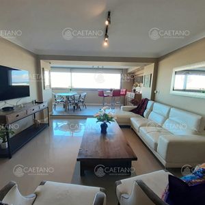 Oportunidad! Apartamento En Venta En Imperiale, Punta Del Este.