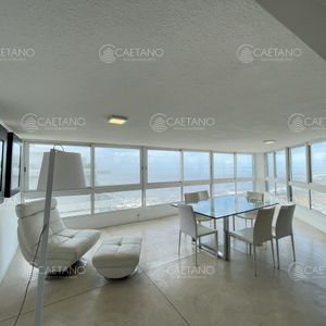 Venta Apartamento 3 Dormitorios Más Dependencia Península Punta Del Este