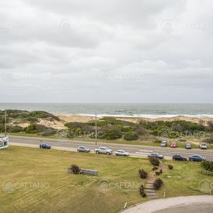 Duplex Frente Al Mar A La Venta Playa Brava