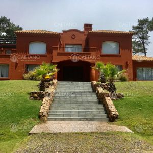 Casa 5 Dormitorios En Alquiler Temporal Montoya, La Barra.