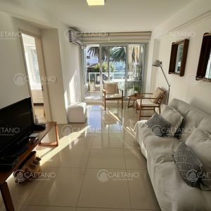 Vende Apartamento De 1 Dormitorio En Gala Puerto , Punta Del Este