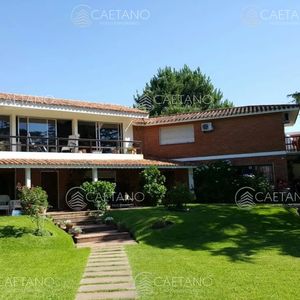 Alquiler Espectacular Casa En Zona Cantegril