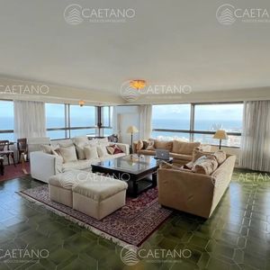 Venta De Apartamento Cuatro Dormitorios . Península, Punta Del Este