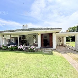 Casa En Venta Rincon Del Indio - Playa Brava