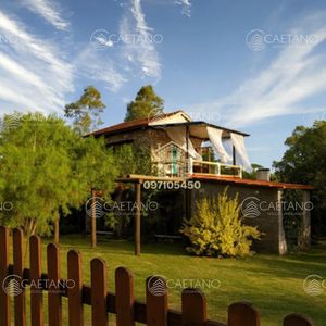 Excelente Casa En Bella Vista, Piriápolis