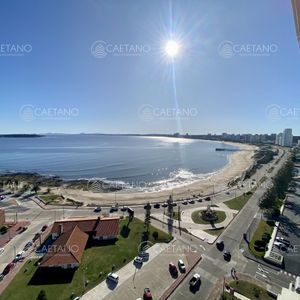 Venta Apartamento 4 Dormitorios Playa Mansa Punta Del Este