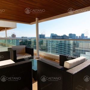 Apartamento En Alquiler Temporal De 2 Dormitorios Y Medio En Playa Brava