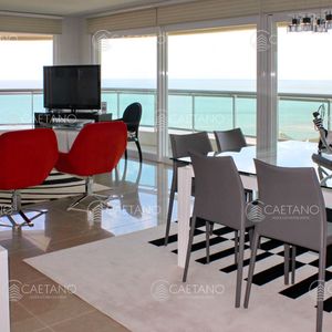 Alquiler Temporario Apartamento 3 Dormitorios. Playa Mansa, Punta Del Este