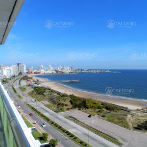 Venta Apartamento Tres Dormitorios Playa Mansa Punta Del Este