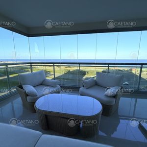 Venta Apartamento 3 Dormitorios Mas Dependencia - Playa Brava - Punta Del Este