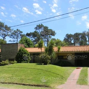 Venta Espectacular Casa Punta Del Este 4 Dormitorios