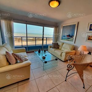 Venta Apartamento 3 Dormitorios. Península, Punta Del Este.