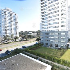 Roosevelt , Edificio Nuevo Con Todos Los Servicios.