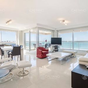 Venta Apartamento 3 Dormitorios En Playa Mansa Mansa Punta Del Este