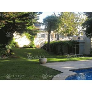 Casa En Alquiler Y Venta..  Zona De Playa Mansa, A 50 Ms Del Mar. Punta Del Este.