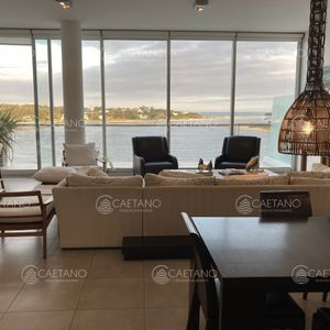 Apartamento 3 Dormitorios La Barra Punta Del Este