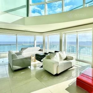 Venta Apartamento 3 Suite Más Dependencia En Playa Mansa Punta Del Este